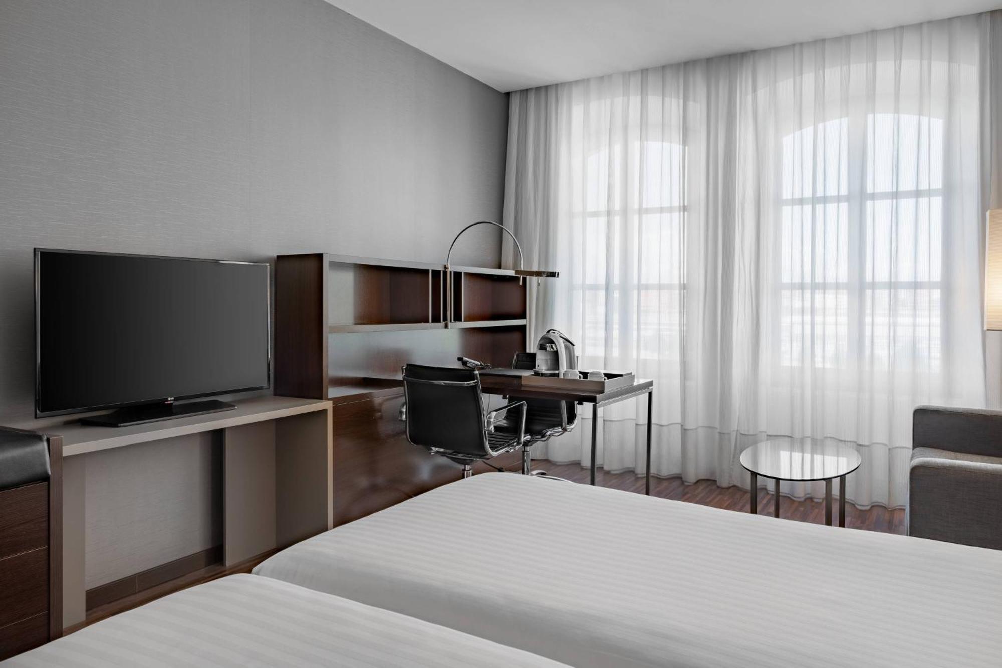 Ac By Marriott Hotel Turin